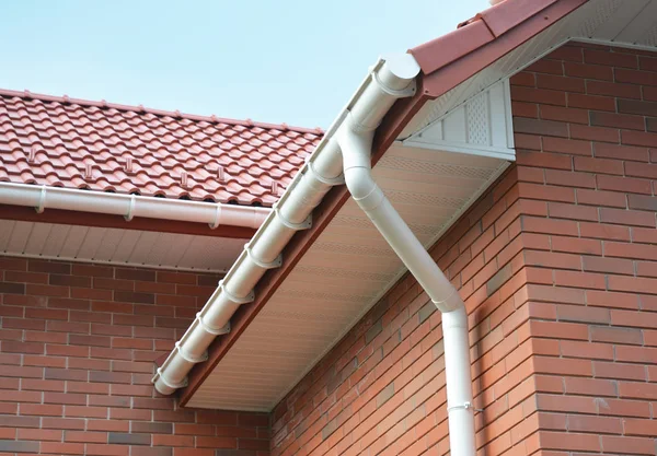 Rain Gutter Installation in Phoenix: What Homeowners Should Know